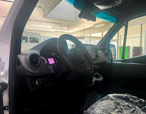 Imagen 7 de 10 de Mercedes-benz Sprinter 516 Cdi Minibus 4325 19+1 Con Cámara