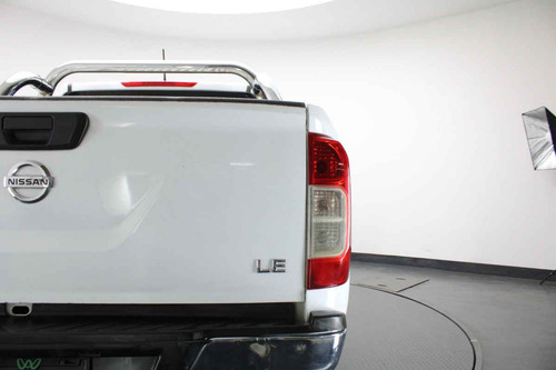 Nissan Doble Cabina Np300 2020