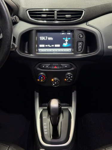 Chevrolet Onix 1.4 Activ Aut. 5p