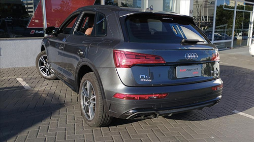 Audi Q5 2.0 55 TFSIE PHEV PERFORMANCE BLACK QUATTRO S TRONIC