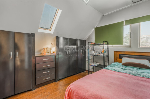 Hermosae Impecable Casa En Venta De 4 Dorm. En Ñuñoa