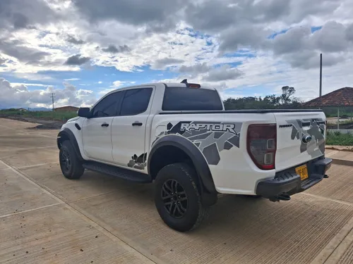 Ford Ranger Raptor 2.0 Biturbo.