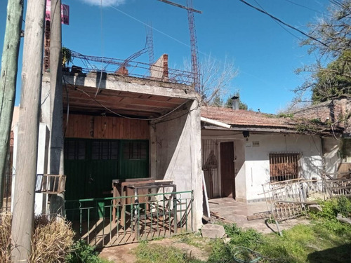 Casa A Reciclar/demoler En City Bell