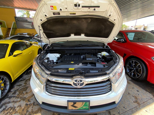 Imagen 11 de 15 de Toyota Highlander Limited 2016