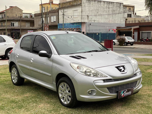 Peugeot 207 2013 1.6 Allure 106cv