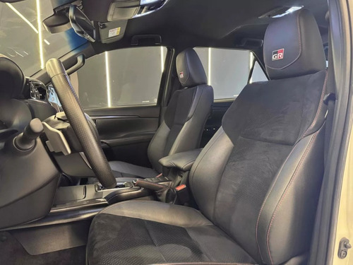 Toyota SW4 2.8 Tdi Gr-s 4x4 7as 6at