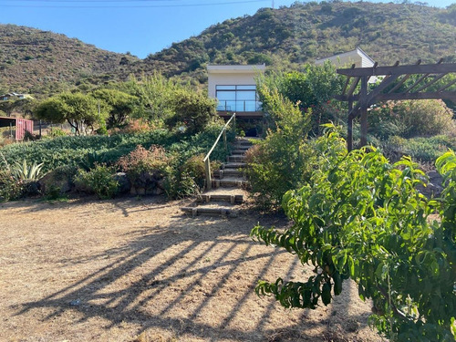 Cómoda Casa En Venta De 3 Dorm. Más Cabaña Olmue
