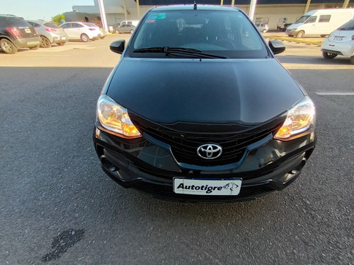 Imagen 6 de 21 de Toyota Etios 5 X Gnc 2020 Mr