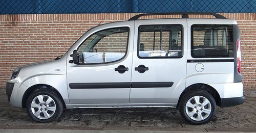 Fiat Doblò 1.8 Mpi Essence 7l 16v Flex 4p Manual