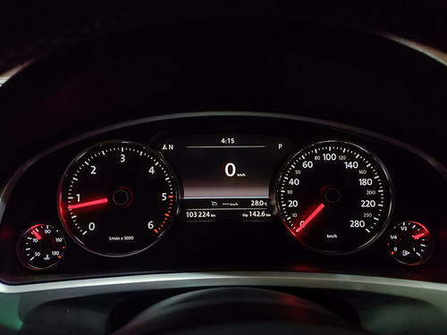 Volkswagen Touareg 3.0 V6 Tdi At