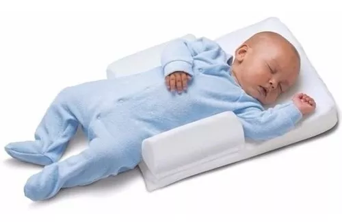 ✨Dale la comodidad y seguridad a tu bebé 👶🏻 mientras descansa y evita los  molestos reflujos con el Cojín Antireflujo✨ 😍Con un soporte…