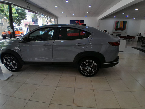 Fiat FASTBACK 1.3 T270 At6