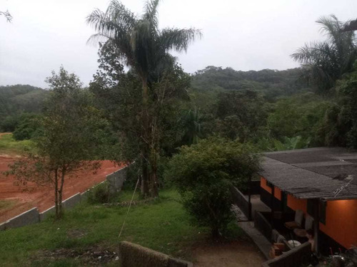 Imagem 7 de 14 de Chácara Em Itariri Com 05 Dormitórios. Ch065