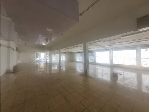 Local En Arriendo Sector Las Vegas