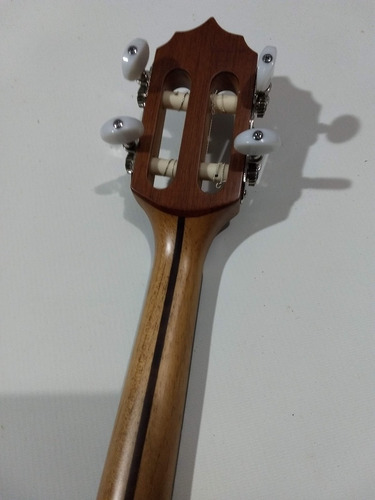 Imagem 3 de 10 de Cavaco Luthier Araujo Mogno/abeto Novo Com Garantia