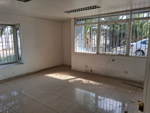 Arriendo Bodega 1600 M2 Lampa-sin Gasto Común