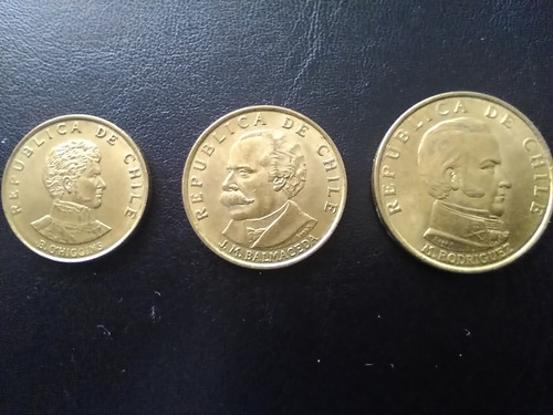 Moneda Chilena  10 - 20 - 50 Centesimos Año 1971