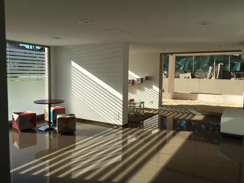 Imagen 13 de 13 de Excelente Apartamento En Edificio Stradivarius