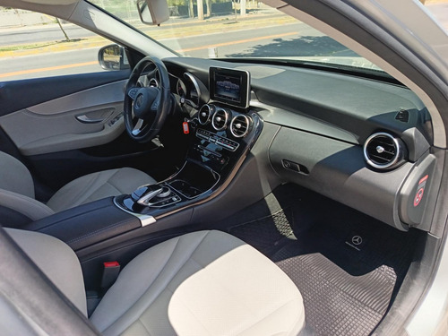 Mercedes-Benz C180 1.6 C 180 Auto