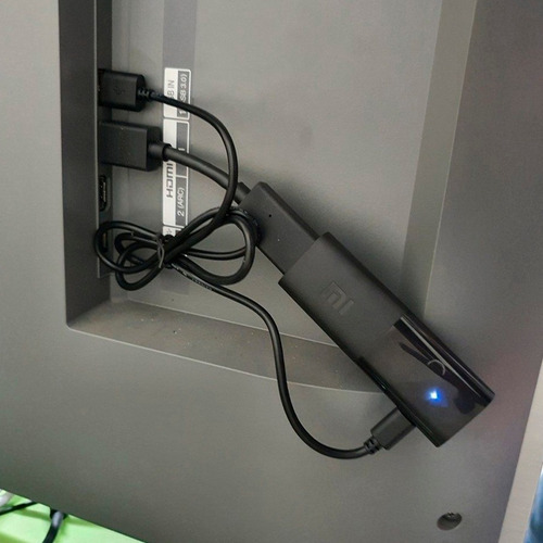 Imagen 7 de 10 de Xiaomi Mi Tv Stick Full Hd 8gb Control Remoto Y Fuente