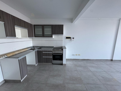 Mono Ambiente Super Amplio A Estrenar - Balcon - Expensas Bajisimas -aire Acondicionado