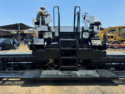 Pavimentadora Roadtec Rp180-10 Año 2015