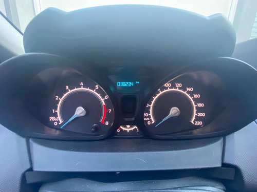 Ford Fiesta Kinetic Design 1.6 Se Plus 120cv 2018