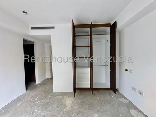 Apartamento En Venta Country Club Mls#25-16766 Xiolimar Lozano