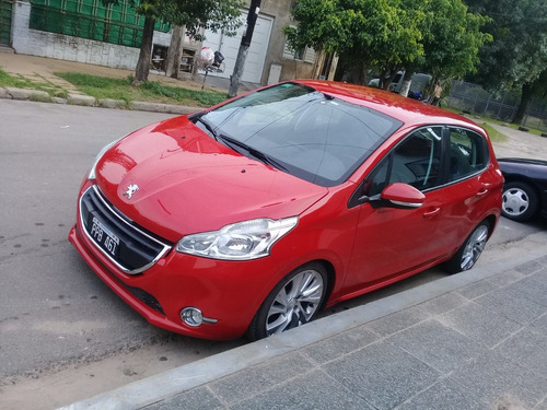 Imagen 10 de 16 de Peugeot 208 2016 1.5 Allure Touchscreen