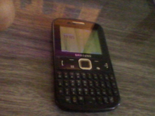 Celular Samsung Modelo Gt-e2220