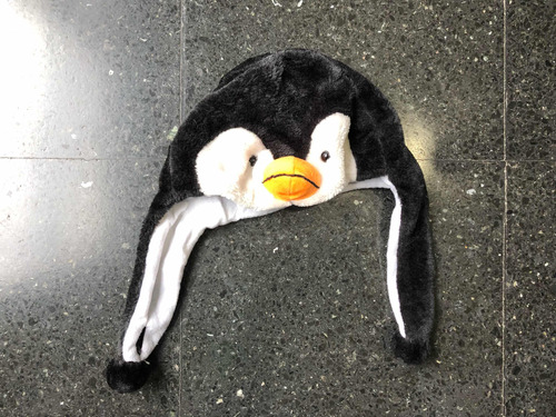 Gorro De Peluche Pingüino Con Orejeras (7l) Talle Único