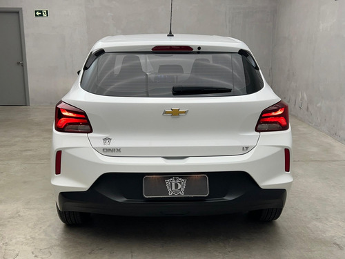 Chevrolet Onix HATCH LT 1.0 12V Flex 5p Mec.