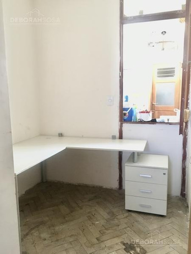 Imagen 9 de 13 de Semipiso De 4 Ambientes Con Balcón En Once - Apto Profesional. Oportunidad De Inversión.