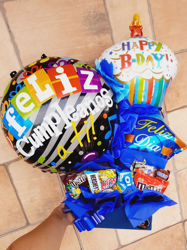 Imagen 2 de 10 de Arreglos De Globos Para Cumpleaños Aniversarios Mamá Niños