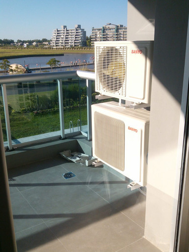 Imagen 2 de 5 de Instalador Aire Acondicionado Split Reparacion Carga Refrig.