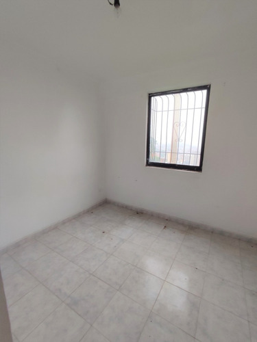 Imagen 9 de 12 de Bello Apartamento En La Matica