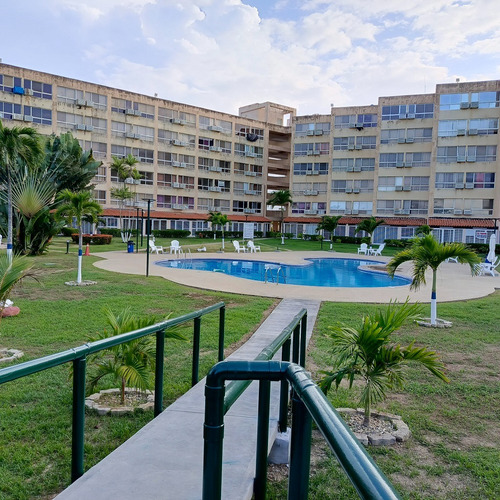 Vendo Apartamento Playa El Agua Sal 1, Higuerote. Brión Miranda. Negociable.