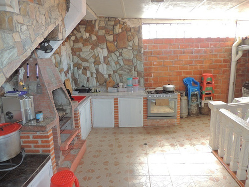 Imagen 8 de 16 de Bella Town House En Llano Alto