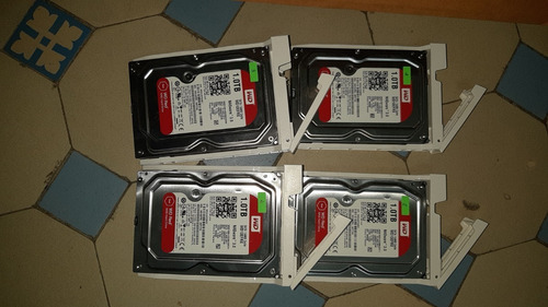 Disco Duro Interno Western Digital Wd Red Wd10efrx 1tb Rojo