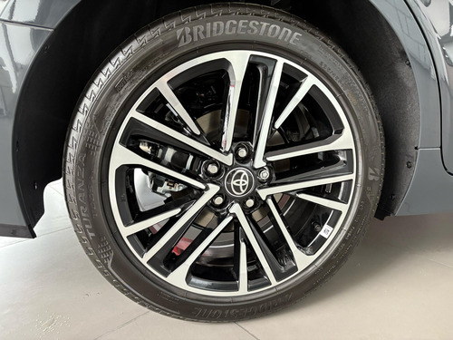 Toyota Camry 2.5 Hev Xle