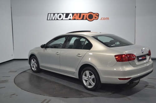 Volkswagen Vento 2.0 Tdi Luxury Dsg A/t 2011 -imolaautos