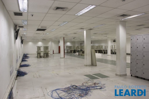 Imagem 6 de 9 de Prédio - Várzea Da Barra Funda - Sp - 589916