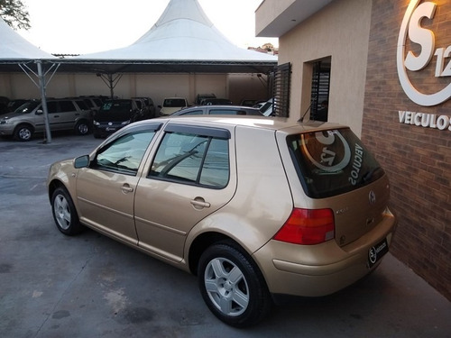 Imagem 3 de 7 de Volkswagen Golf 2.0 Mi 8v Gasolina 4p Manual