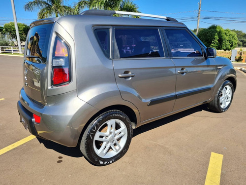 Imagem 4 de 10 de Kia Soul 1.6 Ex 16v Flex 4p Manual