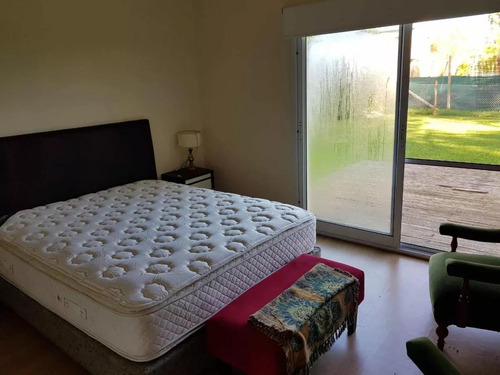 Casa En Alquiler - 3 Dormitorios 3 Baños - Cochera - 836mts2 - La Plata