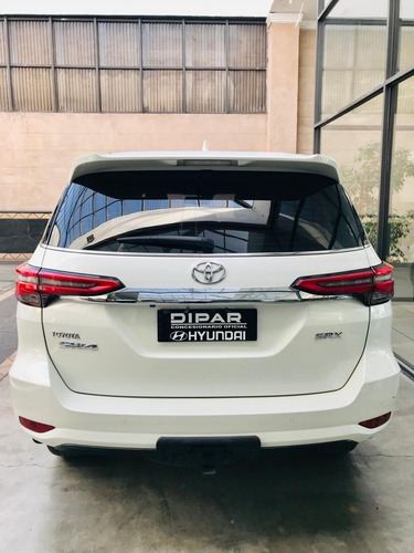 Imagen 4 de 11 de Toyota Sw4