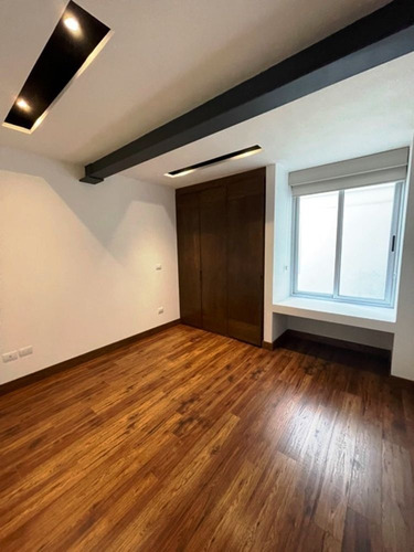 Imagen 10 de 11 de Moderno Departamento Exterior Con Electrodomésticos Y Balcón