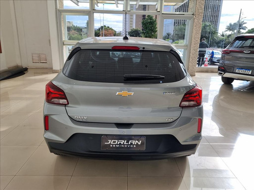 Chevrolet Onix 1.0 TURBO FLEX LTZ AUTOMÁTICO