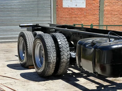 Ford Cargo 1722 2009 Chasis Largo 6x2 Ford Cargo Eje Nqnmaq