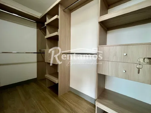 Apartamento En Arriendo En Zuñiga. Cod A775770